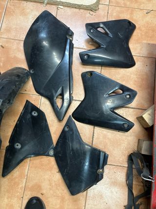 Juego tapas Suzuki DRZ 400