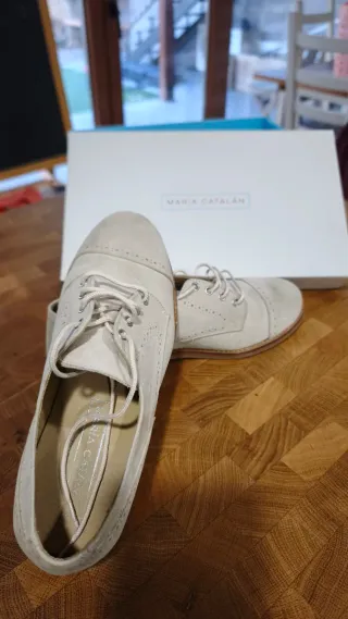 Zapatos comunión niño beige MARIA CATALAN