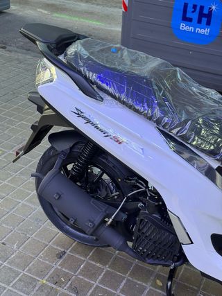 Sym Symphony ST 125 LC Scooter promo