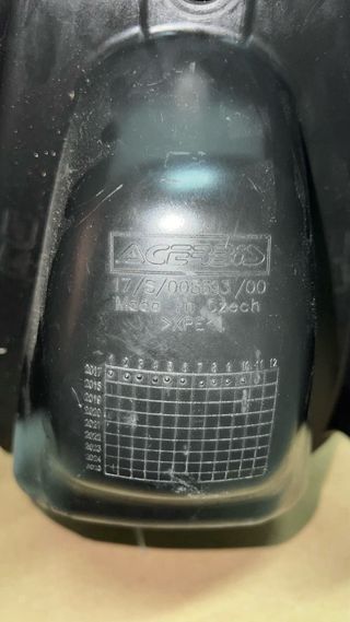 Depósito Acerbis CRF modelo RX Negro 11.5L