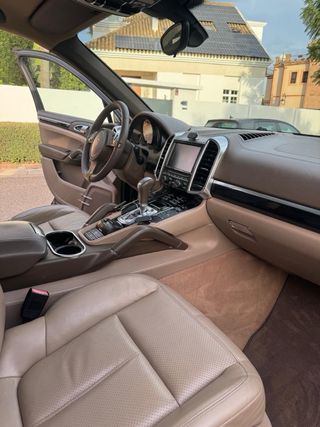 Porsche Cayenne 2016