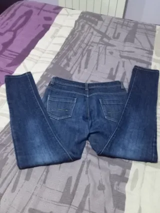 Pantalón vaquero talla 34