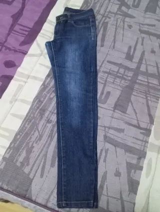 Pantalón vaquero talla 34