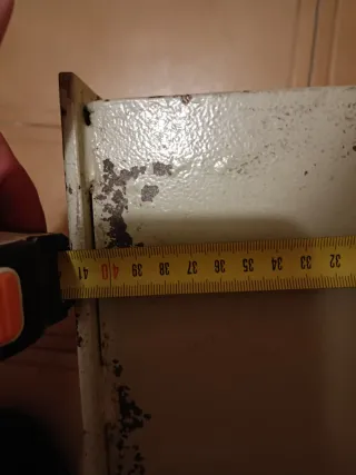 URGE!!!! Caja fuerte antigua de metal