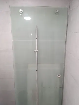 Puerta interior corredera de cristal esmerilado