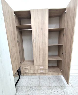 MUEBLE ROPERO DE GRAN CALIDAD 3 PUERTAS 150cm!!