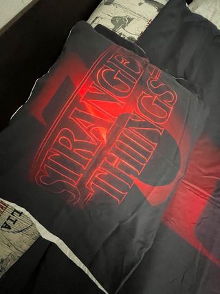 Funda Cama Individual Stranger Things + Almohada