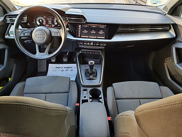 Audi A3 Sportback, CARPLAY, 6 velocidades...