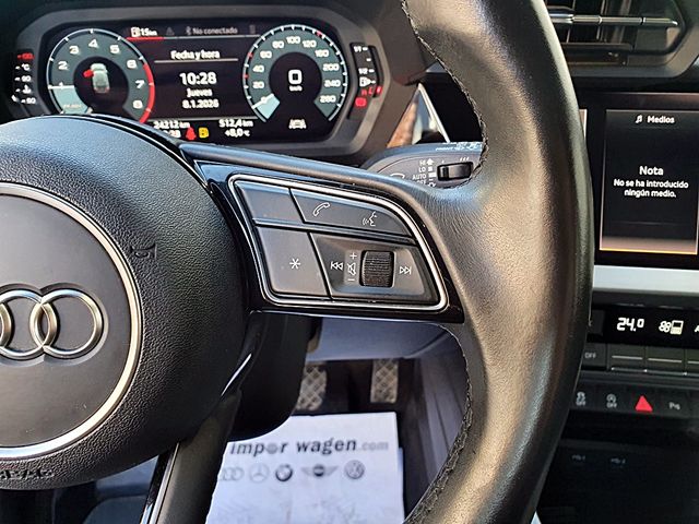 Audi A3 Sportback, CARPLAY, 6 velocidades...