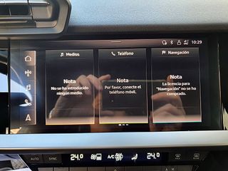 Audi A3 Sportback, CARPLAY, 6 velocidades...
