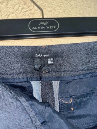 Falda vaquera Zara Talla S con abertura