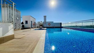 Piso en alquiler en Nueva Andalucía centro en Marbella