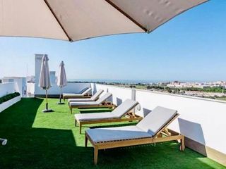 Piso en alquiler en Nueva Andalucía centro en Marbella