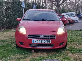 FIAT GRANDE PUNTO AUTOMÁTICO