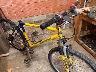 Bicicleta Montaña Amarilla y Azul