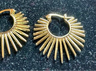 Pendientes Aro Rayos Dorados