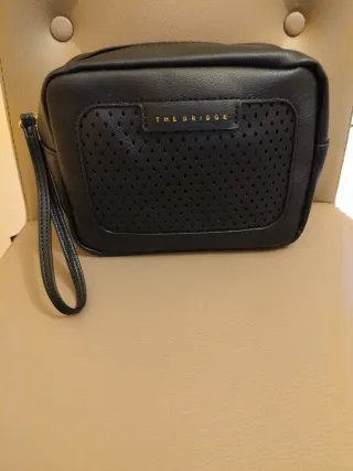 Pochette The Bridge nera