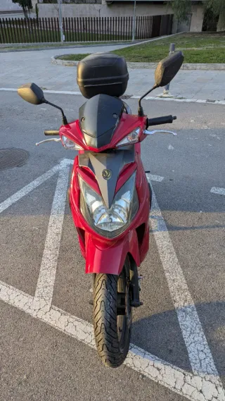 Moto Sym Symphony 125cc Roja