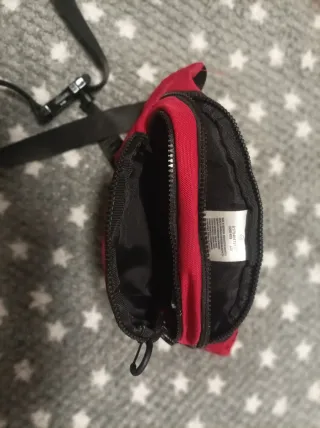 Riñonera Nike Air Roja