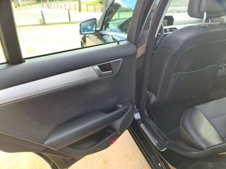 Mercedes-Benz Clase C 2010