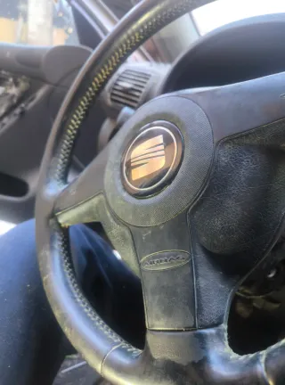 Volante Seat León MK1