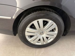 Volkswagen Passat 2.0 TDI 140cv DPF Highline