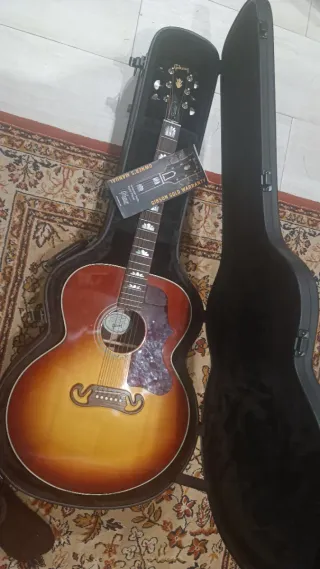 Gibson SJ-200 Studio Rosewood 2021