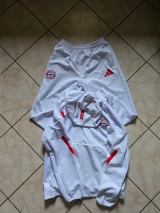 Tuta Bayern Monaco Adidas Taglia M