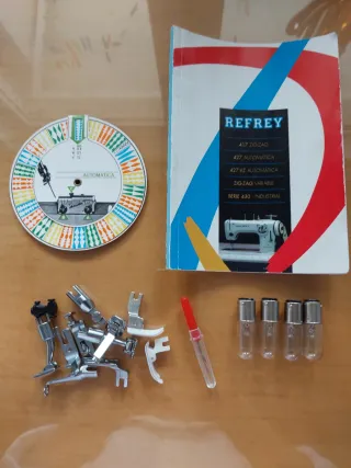 Máquina de coser Refrey 427VZ