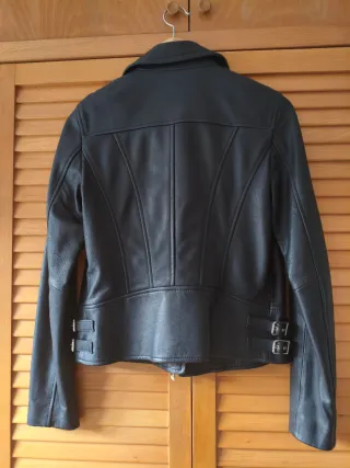 Cazadora Piel Negra Massimo Dutti Talla S