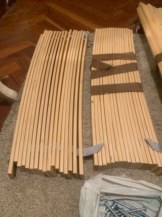 Base de cama de pino