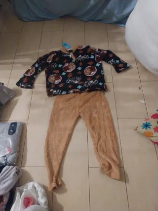 Pijama estampado de animales