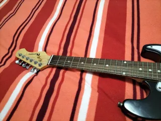 Guitarra Eléctrica Infantil + Funda