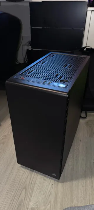 Torre Corsair Carbide Clear 400C Negra