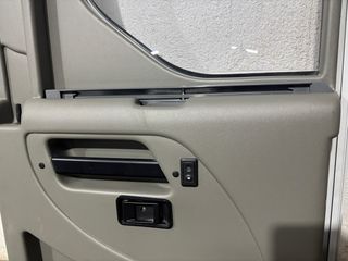 Puerta Autocaravana Integral Conductor