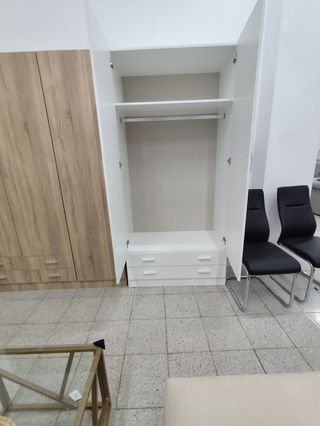 Armario 2 puertas con cajones