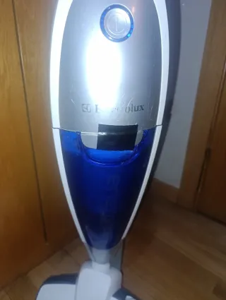 Aspiradora Electrolux Escoba 1600W