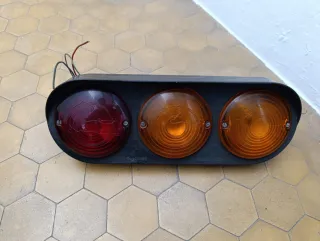 2 Pilotos Traseros Pegaso (3 Lentes)