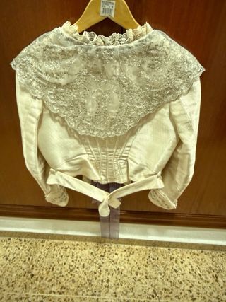 Vestido de fallera siglo XVIII