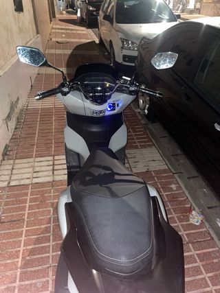 (Cambio por coche ) Honda Pzx Scooter 2025