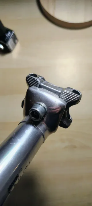 Reggisella TEAM by SELCOF 27.2mm Argento