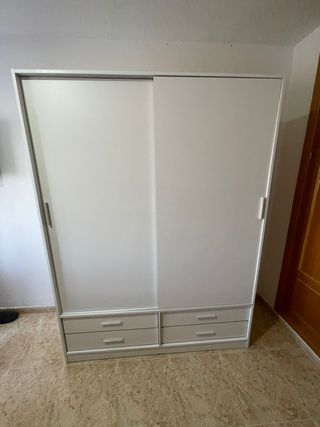 Armario puertas correderas blanco