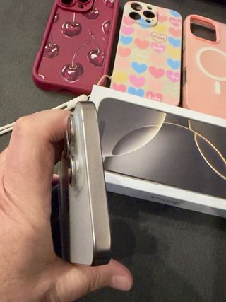 iPhone 16 Pro Max Plata Batería 100%