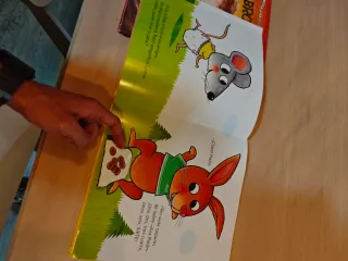 ¿Puedo mirar tu pañal? (Spanish Edition)