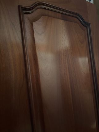 Puerta de madera interior