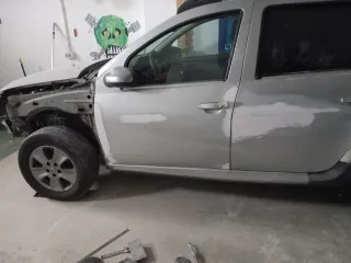 Pulido de faros, pequeñas reparaciones y más