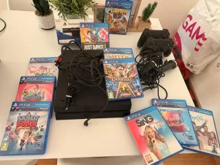 PS4 + 10 Juegos + 2 Mandos + Cámara + Micros