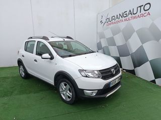 Dacia Sandero 2015