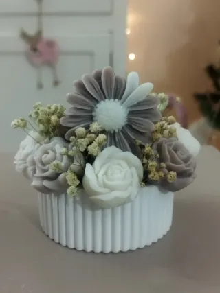 Candele e creazioni in gesso ceramico