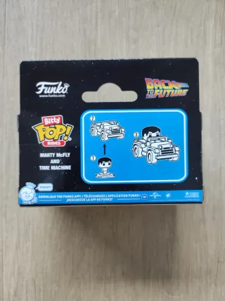 Funko Bitty Pop! Marty McFly y DeLorean.